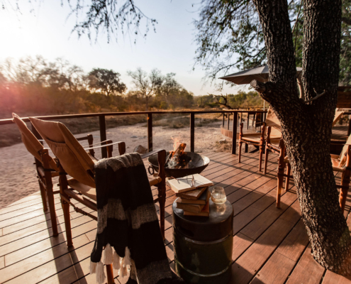 Dulini Moya Main Deck Dulini Moya Lodge