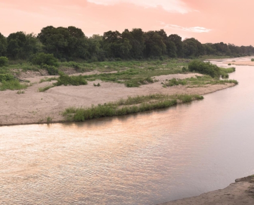 Dulini River Sundowners Dulini River Lodge