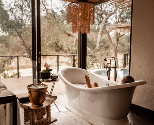 dulini_moya_bathroom1 Dulini Moya Lodge