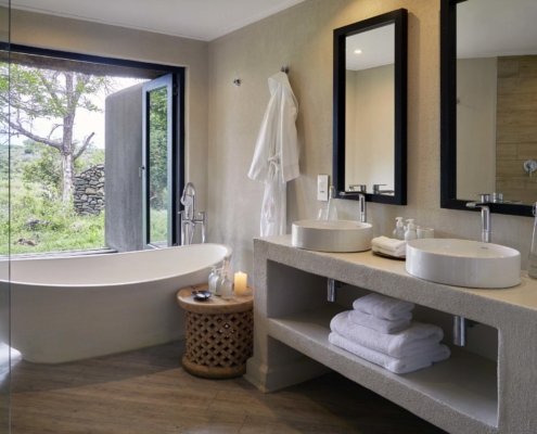 lion_sands_river_lodge_luxury_room_bathroomjpg1 Lion Sands River Lodge