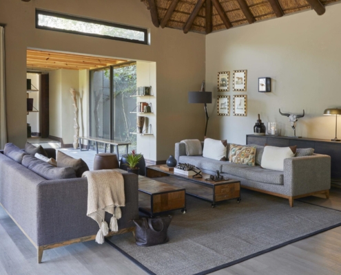lion_sands_tinga_lodge_hinkwenu_residence_lounge Lion Sands Tinga Lodge