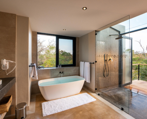 1756383058942idube-game-reserve---linked-suite-bathroom Idube Game Lodge