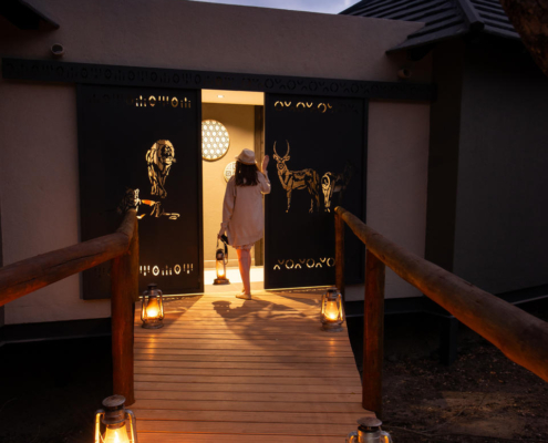 1756383058945idube-game-reserve---linked-suite-lionwaterbuckentrance Idube Game Lodge