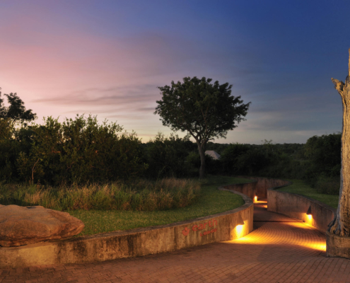 Entrance Sabi Sabi Earth Lodge