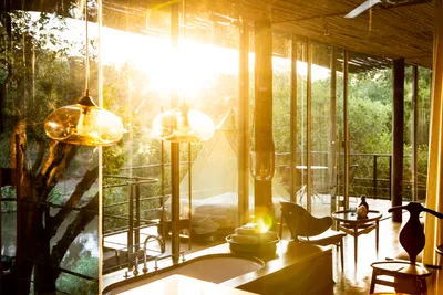 Singita-Sweni-Lodge-Sleeping-outside