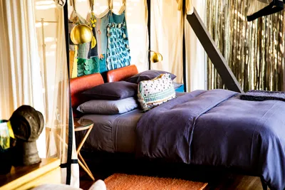 Singita-Sweni-Lodge-Suite-Bed