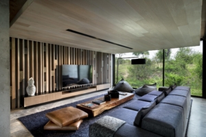 mapogo_entertainment_lounge Sabi Sand Lodges - Umkumbe Safari Lodge