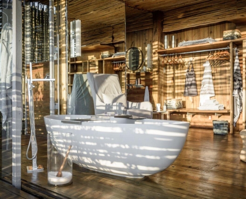 singita_lebombo_lodge_-_suite_bathroom
